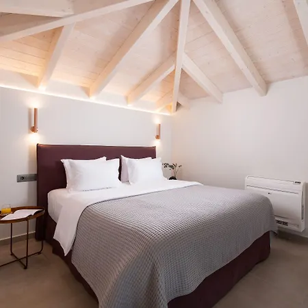 Reveli Appart hôtel Katelios
