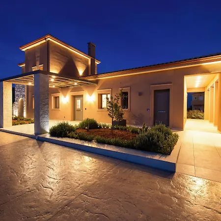 아파트호텔 Reveli 케텔리오스