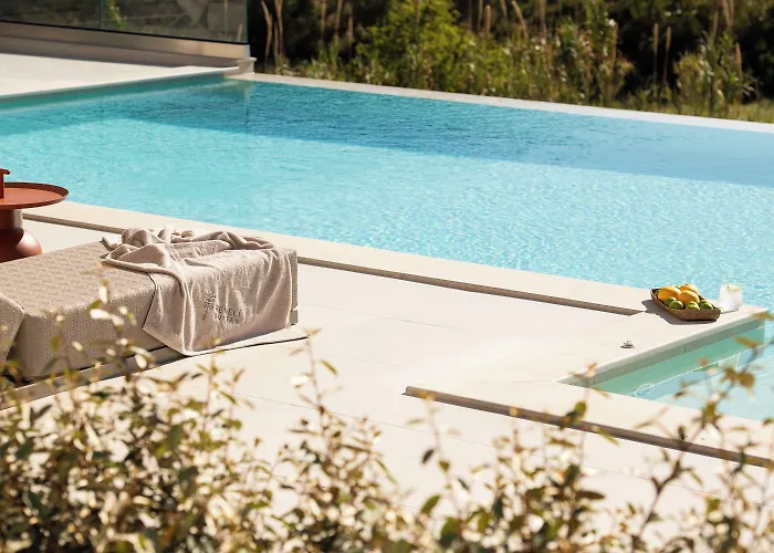 Hotel de apartamente Reveli 4*